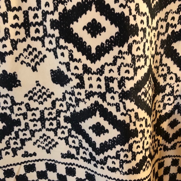 Top - Picture 3 of 5